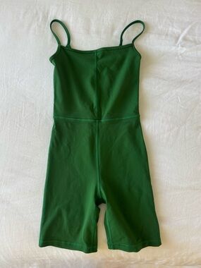Aritzia - Wilfred Green Onsie